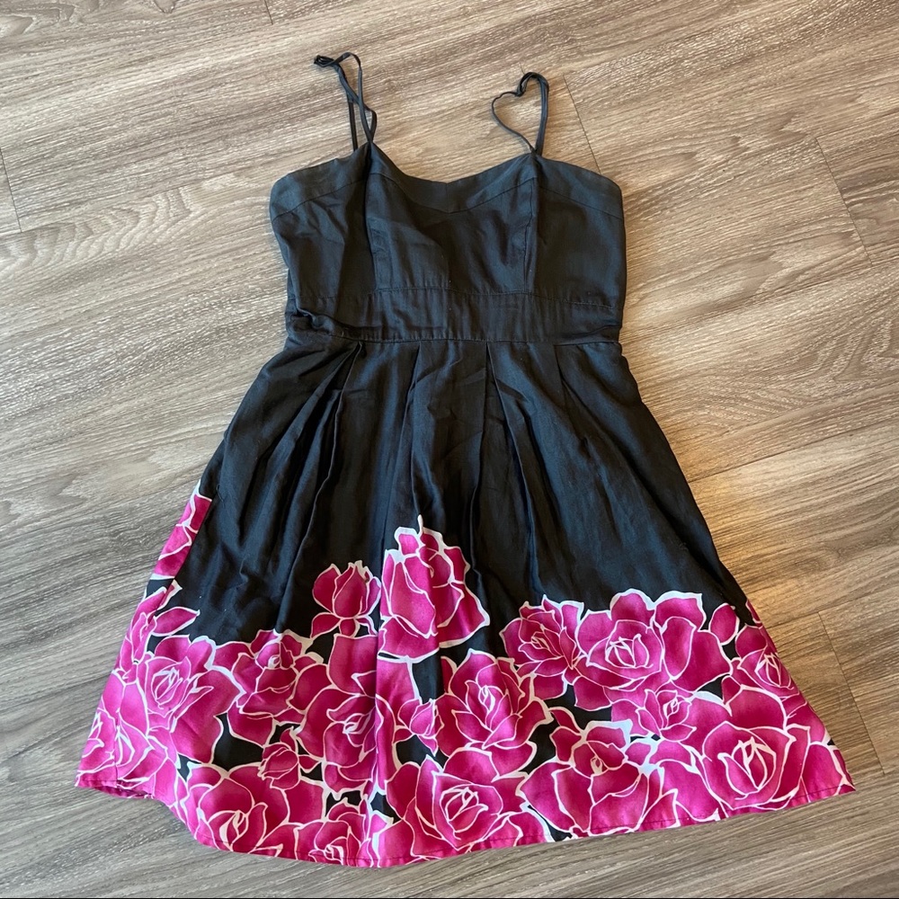 Forever 21 Black Dress